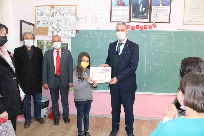 Okullarımızda karne heyecanı