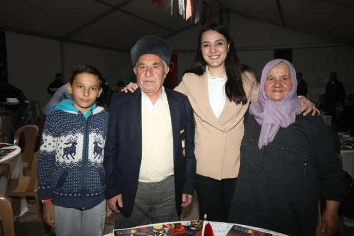 Bucak&rsquo;ta &Ccedil;anakkale ruhu iftar sofrasında yaşatıldı
