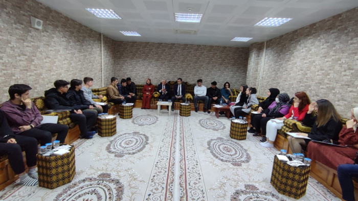 Başkan Ünal Gençlerle Buluştu