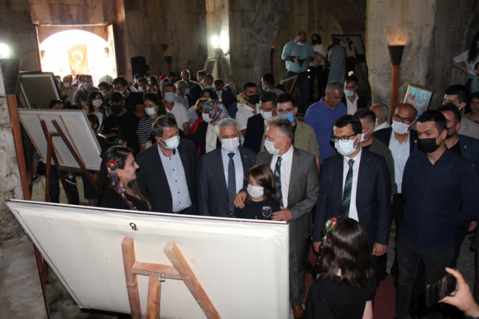 Tarihi Susuz Kervansarayında, Anadolu sergisi açıldı