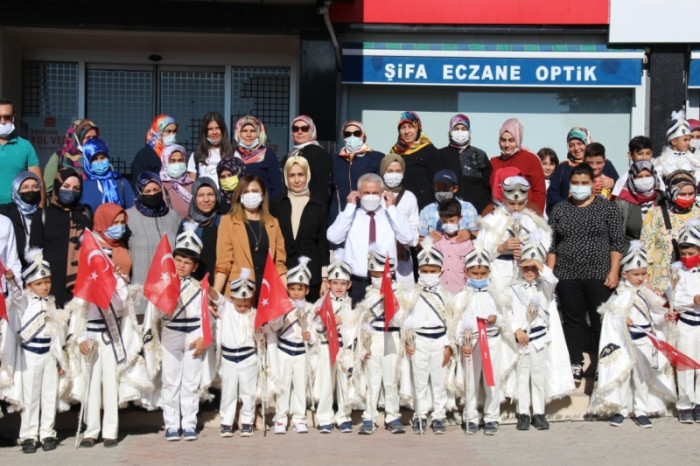 Bucak&rsquo;ta 30&rsquo;ncu geleneksel s&uuml;nnet ve keşkek ş&ouml;leni yapıldı