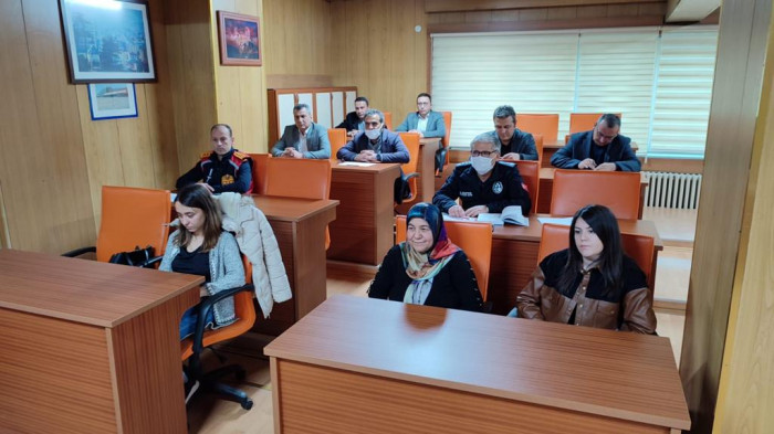 Başkan Emrullah Ünal’dan Belediye Personeline Teşekkür Belgesi