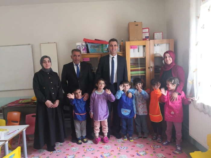 Kaymakam Kuruca, köy ziyaretlerini sürdürüyor: Kestel’de vatandaşlarla buluştu