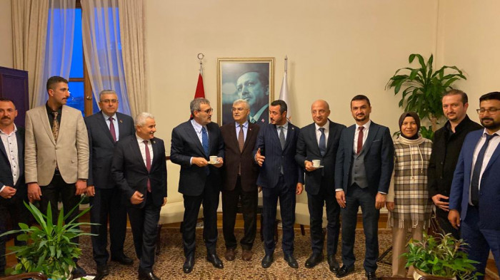 TBMM’de Gelenekselleşen Bucak Salebi İkramı Yapıldı