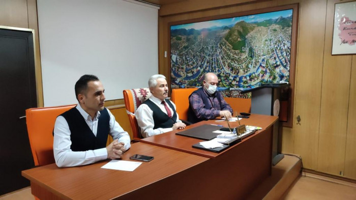 Başkan Emrullah Ünal’dan Belediye Personeline Teşekkür Belgesi