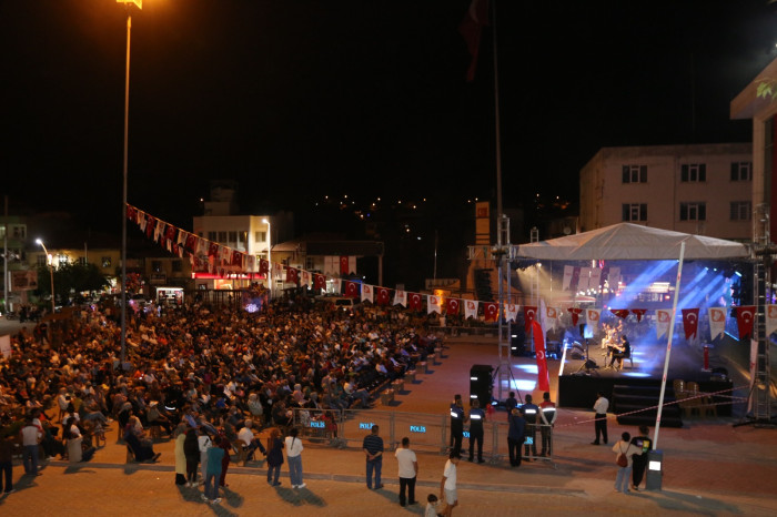30 AĞUSTOS ZAFER BAYRAMI COŞKUSU VE TRT ANTALYA  RAYOSU’NUN KURULUŞ YILDÖNÜMÜ KUTLANDI