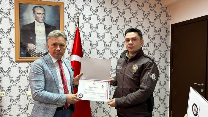 Başarı belgelerini kaymakam Tanrıkulu’ndan aldılar