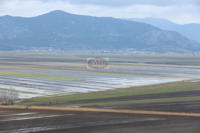 Bucak Ovası su altında
