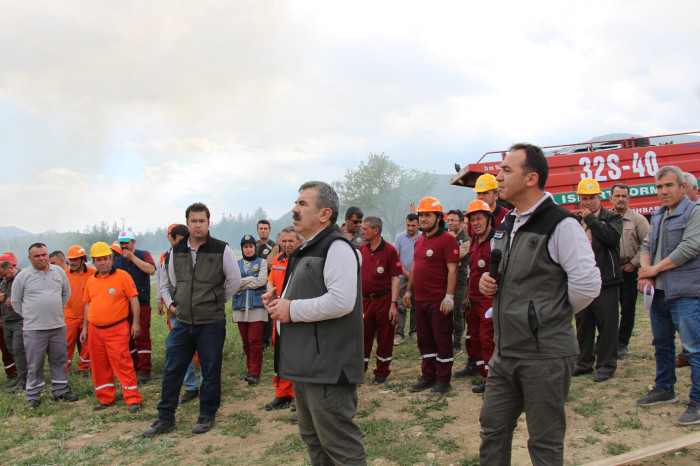 BUCAK’TA GERÇEĞİ ARATMAYAN YANGIN TATBİKATI 