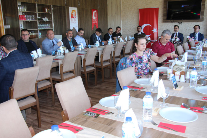 Bucak’ta Yerel Yönetimler Çalıştayı düzenleniyor