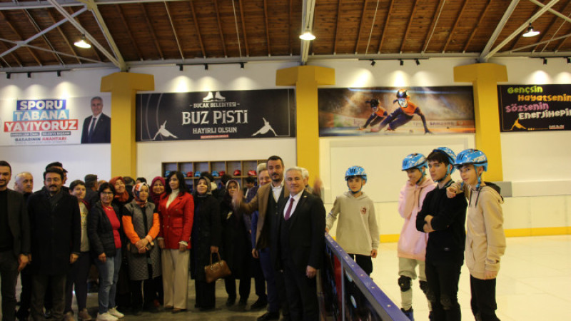 ÇOĞU İL VE İLÇEDE BULUNMAYAN SPOR TESİSİ HİZMETE AÇILDI