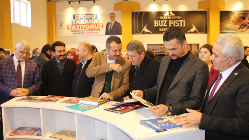 ÇOĞU İL VE İLÇEDE BULUNMAYAN SPOR TESİSİ HİZMETE AÇILDI