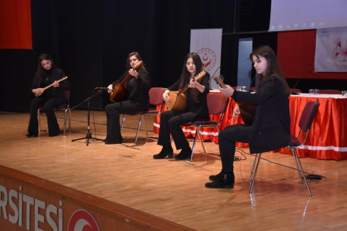 MAKÜ’de 8 Mart Dünya Kadınlar Günü Paneli Düzenlendi