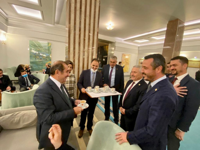 TBMM’de Gelenekselleşen Bucak Salebi İkramı Yapıldı