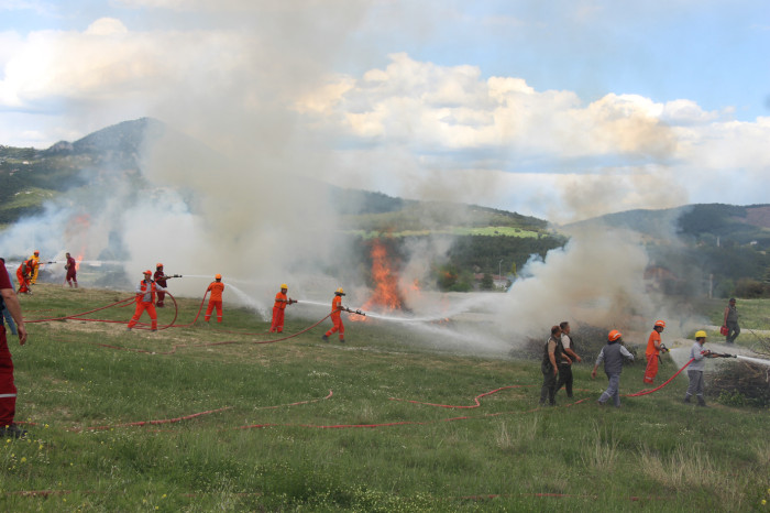 BUCAK’TA GERÇEĞİ ARATMAYAN YANGIN TATBİKATI 