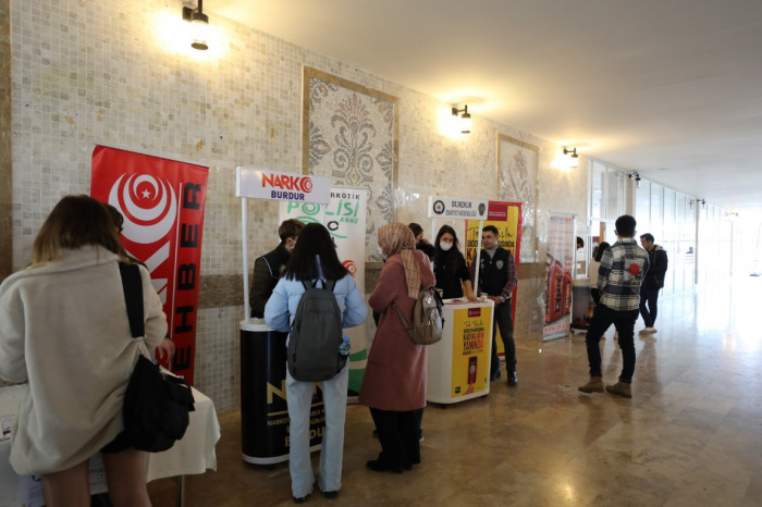 MAKÜ’de Kadına Şiddete Hayır Etkinliği Düzenlendi