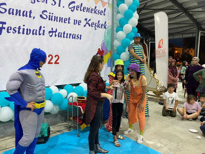 Bucak’ta 31. Geleneksel keşkek dövme ve sünnet şöleni yapıldı