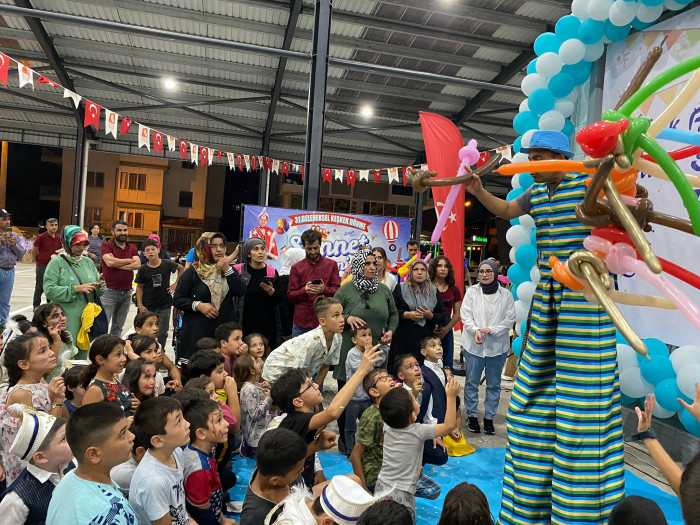 Bucak’ta 31. Geleneksel keşkek dövme ve sünnet şöleni yapıldı