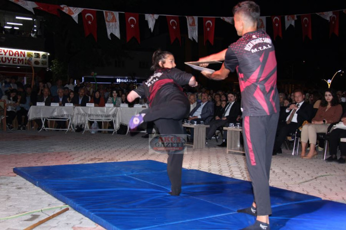 BUCAK’TA ‘YETENEK SİZSİNİZ’ YARIŞMASININ FİNALİ YAPILDI