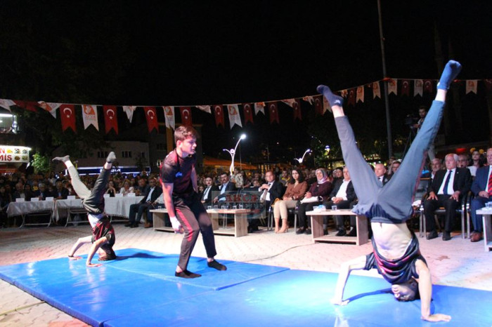 BUCAK’TA ‘YETENEK SİZSİNİZ’ YARIŞMASININ FİNALİ YAPILDI