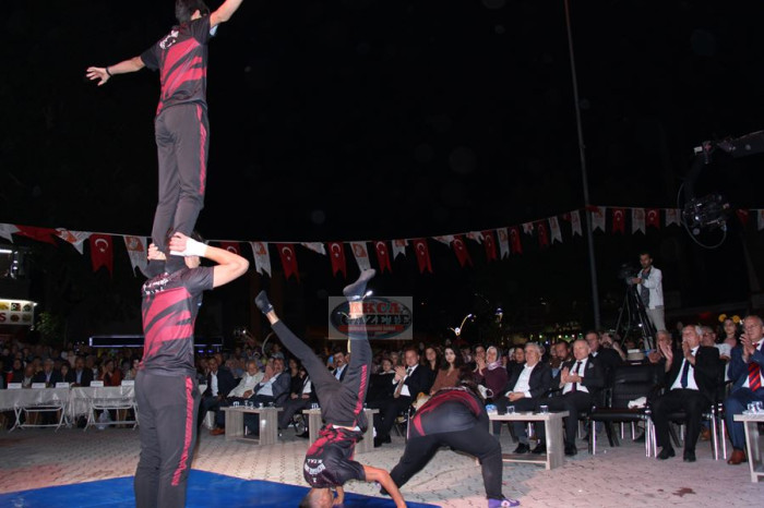 BUCAK’TA ‘YETENEK SİZSİNİZ’ YARIŞMASININ FİNALİ YAPILDI