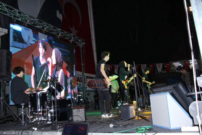 BUCAK’TA ‘YETENEK SİZSİNİZ’ YARIŞMASININ FİNALİ YAPILDI