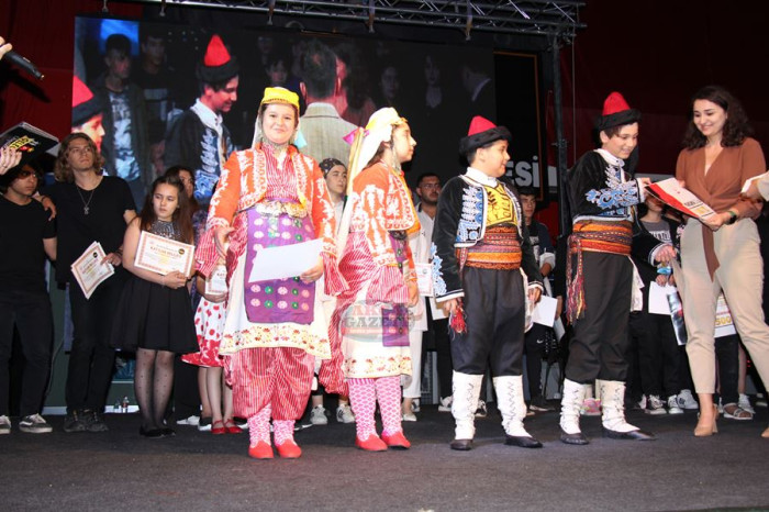 BUCAK’TA ‘YETENEK SİZSİNİZ’ YARIŞMASININ FİNALİ YAPILDI