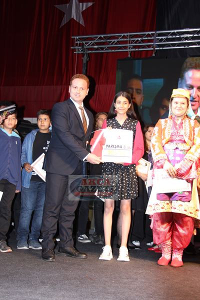 BUCAK’TA ‘YETENEK SİZSİNİZ’ YARIŞMASININ FİNALİ YAPILDI