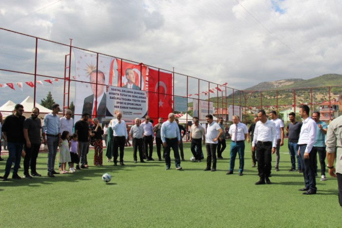 BUCAK BELEDİYESİ SPOR KOMPLEKSİ AÇILDI