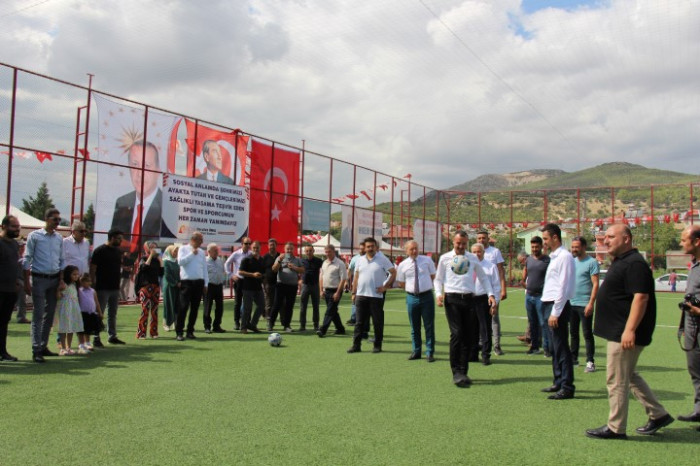 BUCAK BELEDİYESİ SPOR KOMPLEKSİ AÇILDI