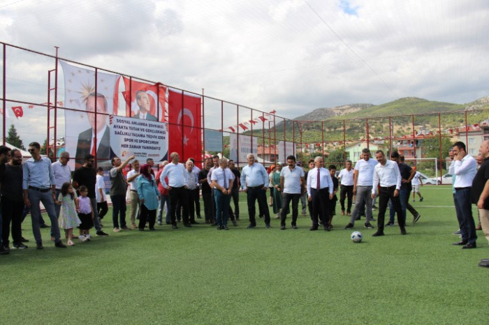 BUCAK BELEDİYESİ SPOR KOMPLEKSİ AÇILDI