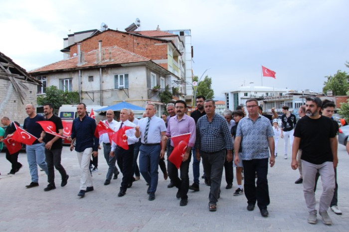 Bucak’ta 31. Geleneksel keşkek dövme ve sünnet şöleni yapıldı