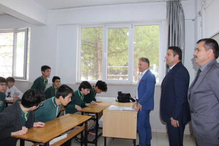 Bucak’ta 12 Bin 495 Öğrenci Yarıyıl Karnesi Aldı