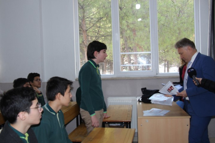 Bucak’ta 12 Bin 495 Öğrenci Yarıyıl Karnesi Aldı