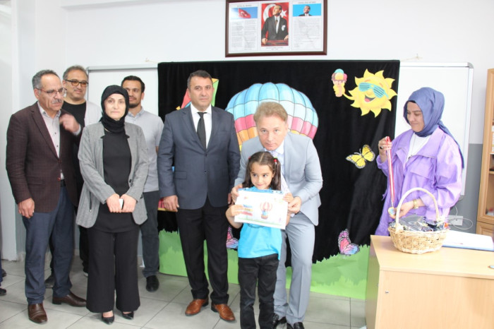 Bucak’ta Öğrenciler Karne Aldı; Yaz Tatili Başladı