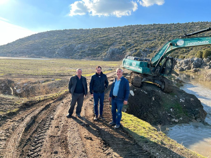 Bucak’ta Aşırı Yağışlarda Kestel Ovasında Ekili Sahalar Sular Altında Kaldı