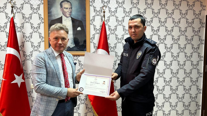 Başarı belgelerini kaymakam Tanrıkulu’ndan aldılar