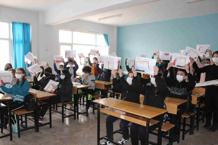 Okullarımızda karne heyecanı