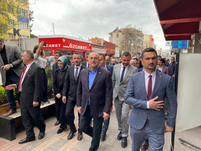 Bakan Çavuşoğlu Bucak'ta SKM açılışı yaptı