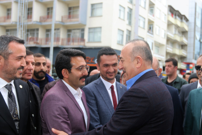 Bakan Çavuşoğlu Bucak'ta SKM açılışı yaptı