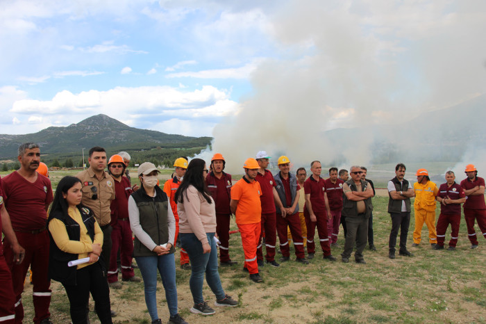 BUCAK’TA GERÇEĞİ ARATMAYAN YANGIN TATBİKATI 