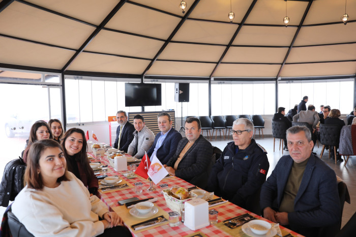 BUCAK PROTOKOLÜ KAHVALTIDA BİR ARAYA GELDİ