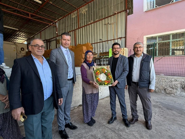 CHP Bucak İlçe Teşkilatından Kocaaliler’e Ziyaret Turu