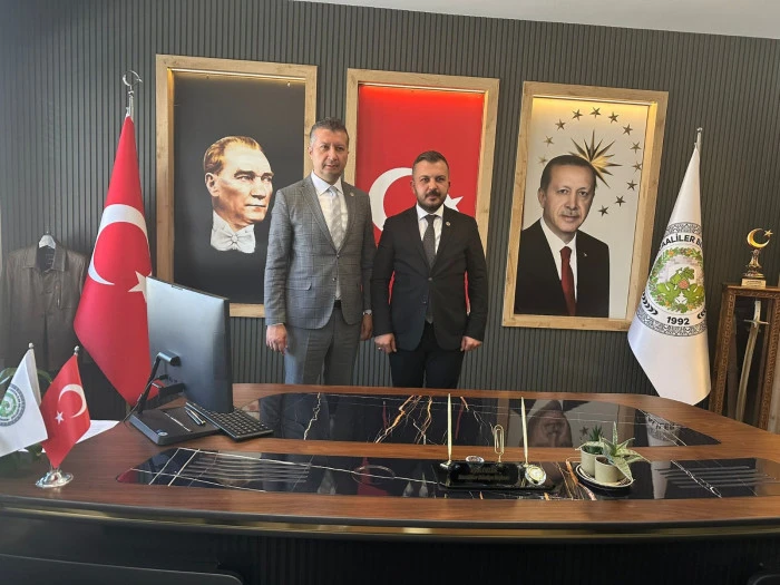 CHP Bucak İlçe Teşkilatından Kocaaliler’e Ziyaret Turu