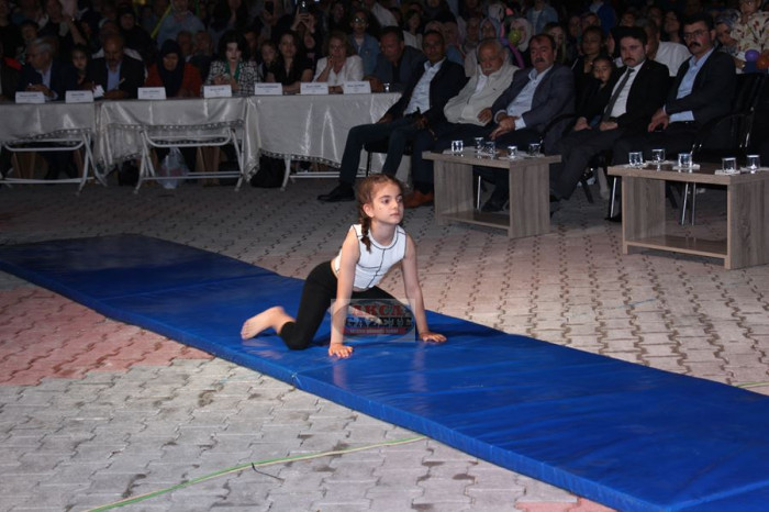 BUCAK’TA ‘YETENEK SİZSİNİZ’ YARIŞMASININ FİNALİ YAPILDI