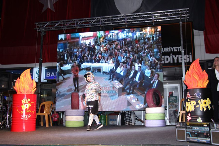 BUCAK’TA ‘YETENEK SİZSİNİZ’ YARIŞMASININ FİNALİ YAPILDI