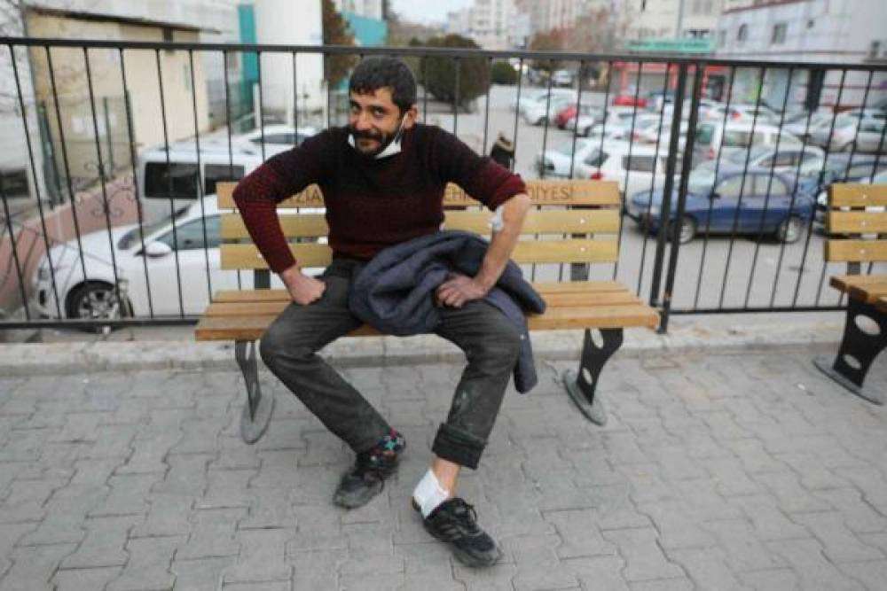 Yolda yürüdüğü sırada pitbull saldırısına uğradı