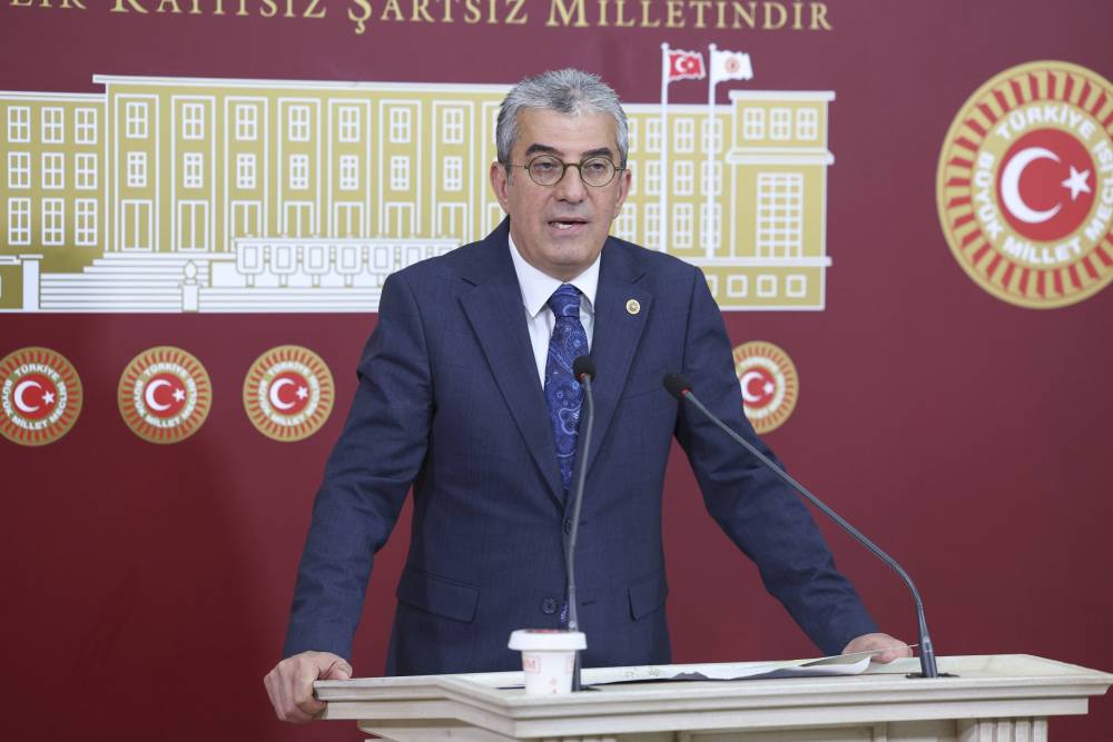 CHP'li G&uuml;naydın: Kurultay kararı a&ccedil;ıklanmazsa hukuk yollarından devam edilir