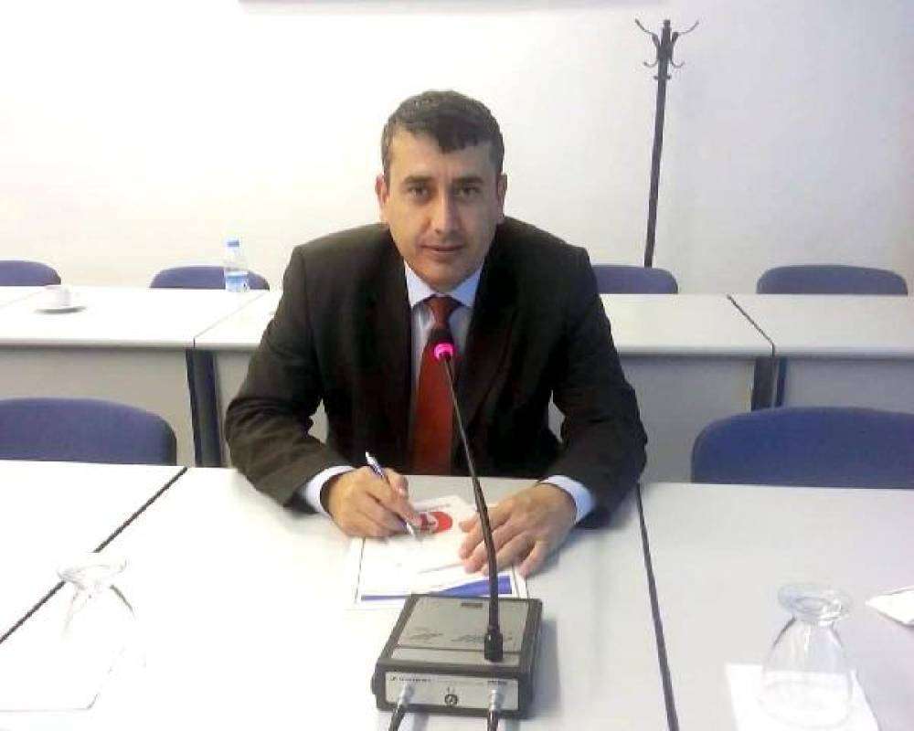 Vergi dairesi müdürü ile kızı öldü, eşi ve oğlu yaralı kurtarıldı