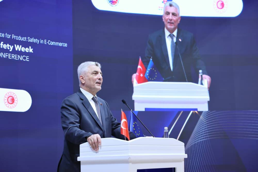 Bakan Bolat: İncelenen e-ithalat &uuml;r&uuml;nlerinin i&ccedil;inde y&uuml;zde 81 oranında g&uuml;vensiz &uuml;r&uuml;nler tespit edildi
